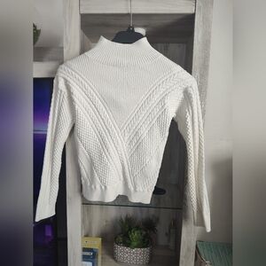 Club Monaco Elegant White Knit Turtleneck Sweater SZ XS Pit To Pit 16"